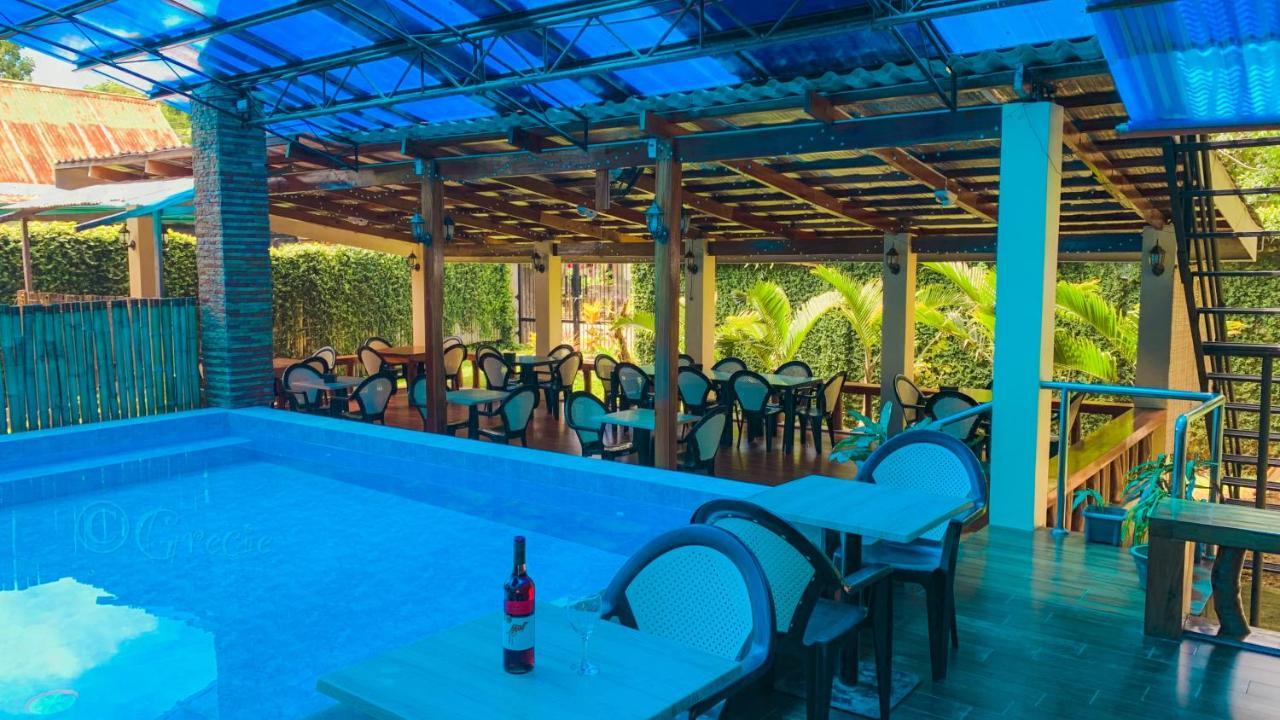 Hotel Mabini Mambajao